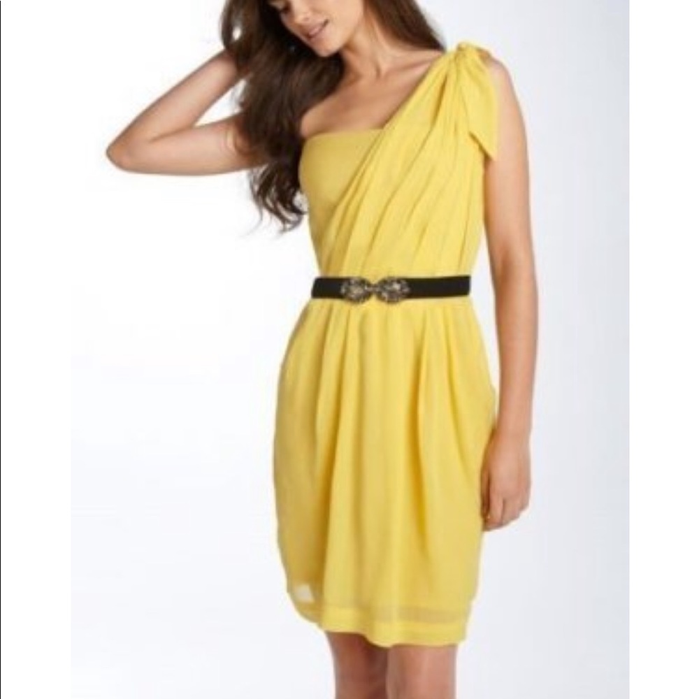 BCBG ONE SHOULDER COCKTAIL DRESS